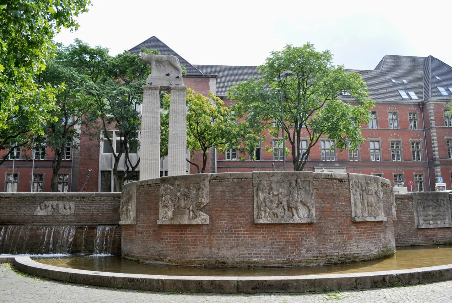 Roman Fountain