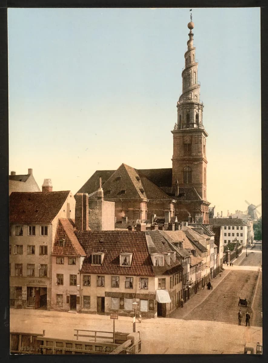 Copenhagen from the spire to the harbour