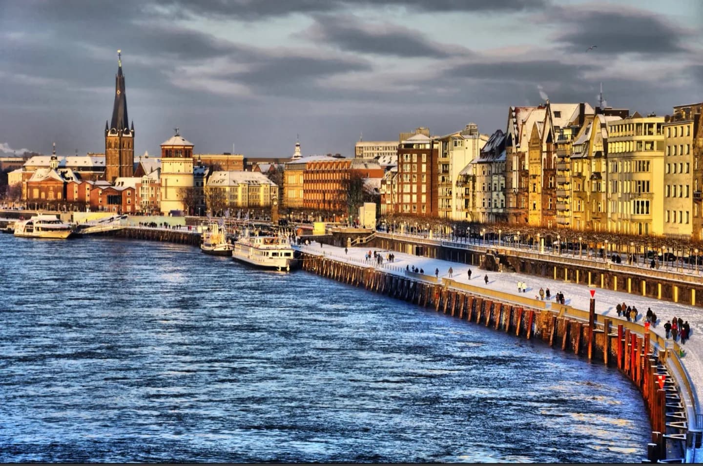 La historia de Düsseldorf en las calles