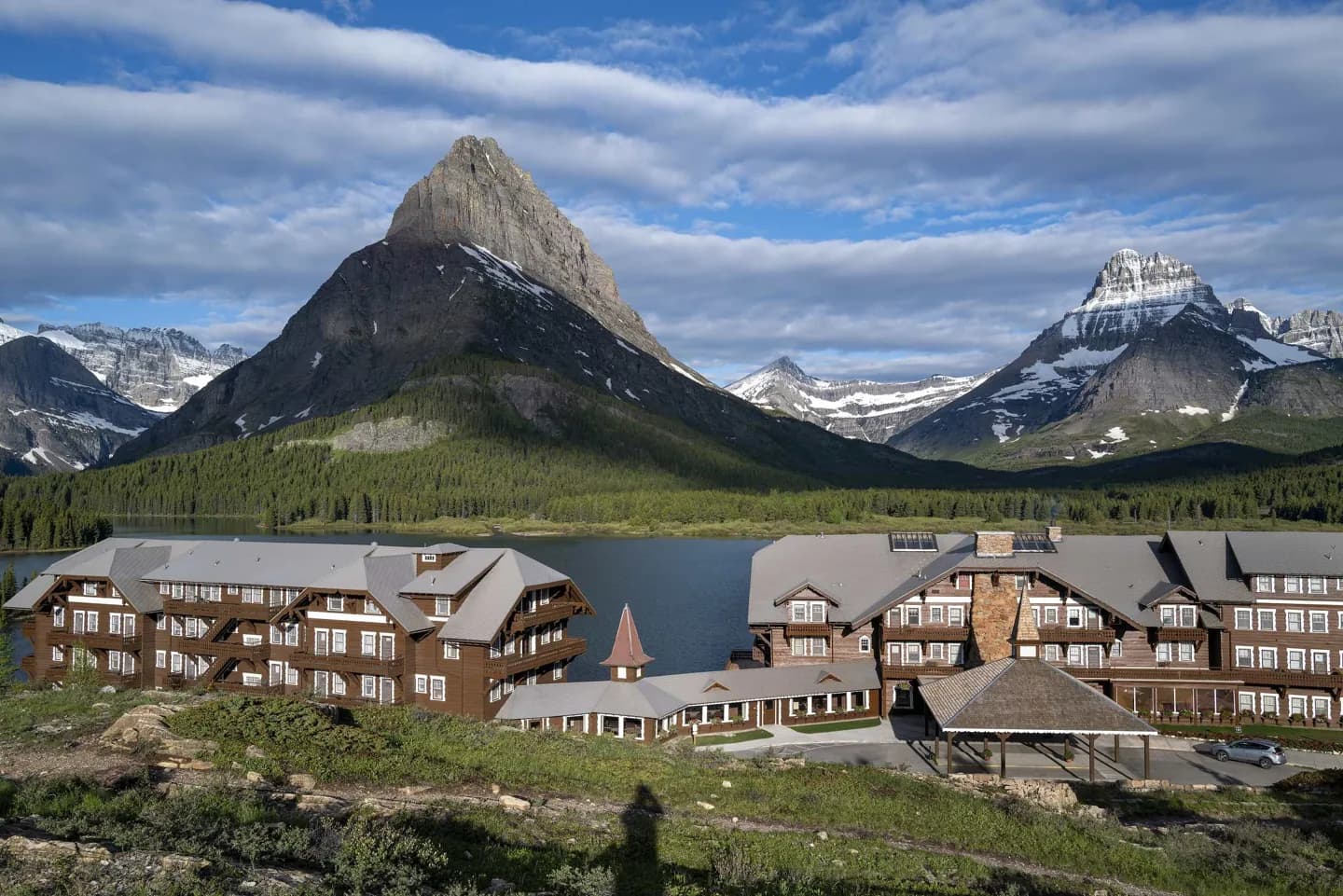 Hotel Many Glacier