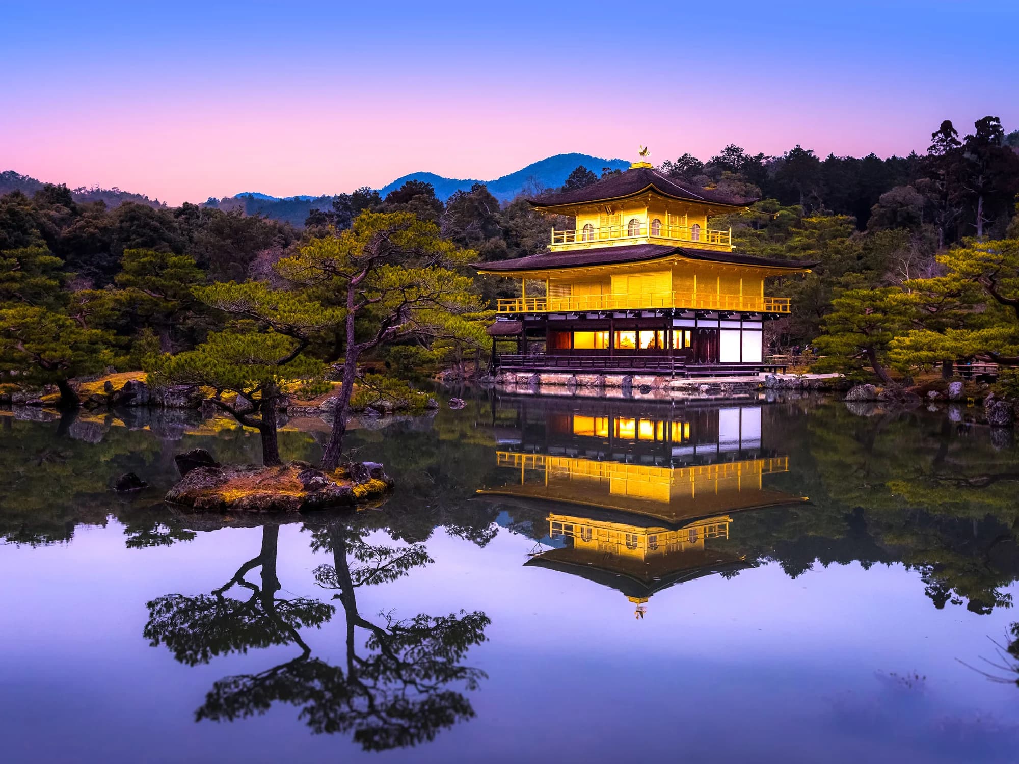 Kyoto · Kinkaku-ji reflected in the pond