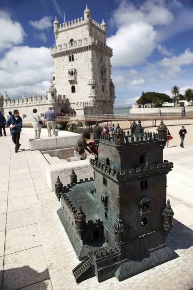 Belém Monuments and an Evening Hill