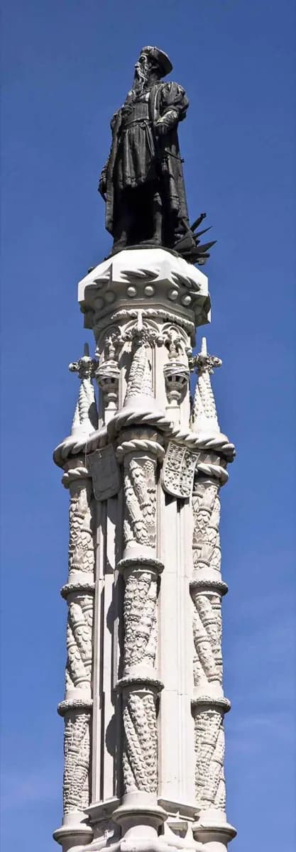 Praça Afonso de Albuquerque