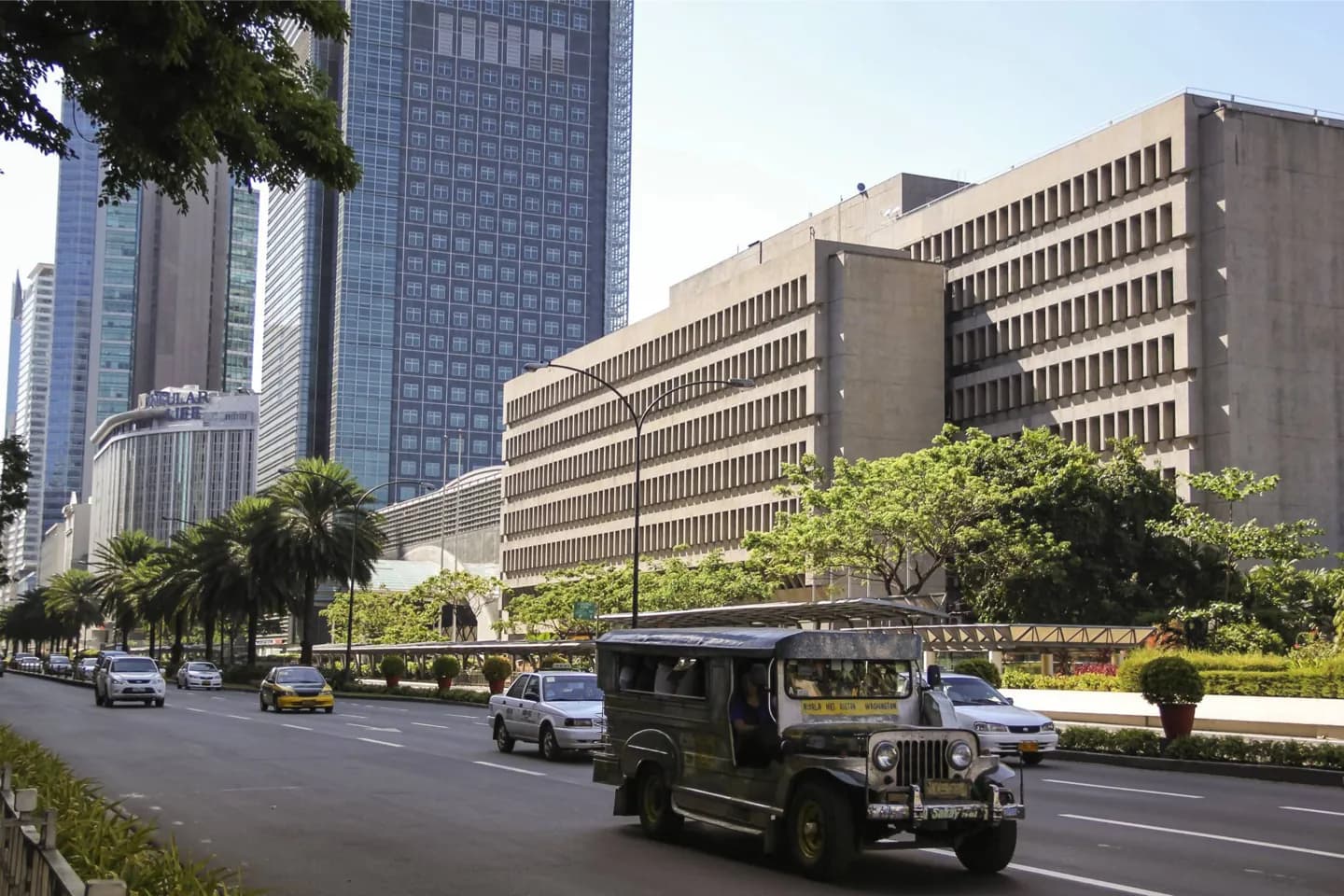 Padre Burgos Drive