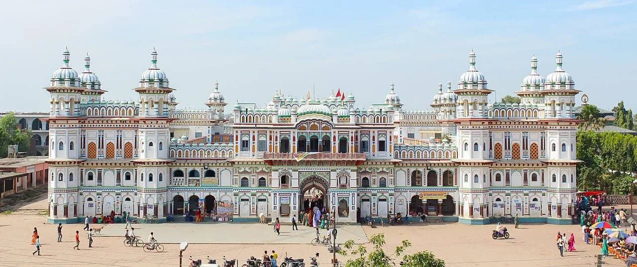 Janakpur’s Temple Courts and Sacred Ponds