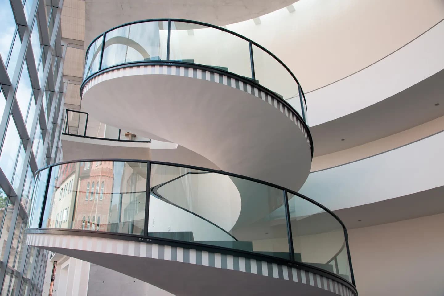 Modern Art and Design East of Königstor