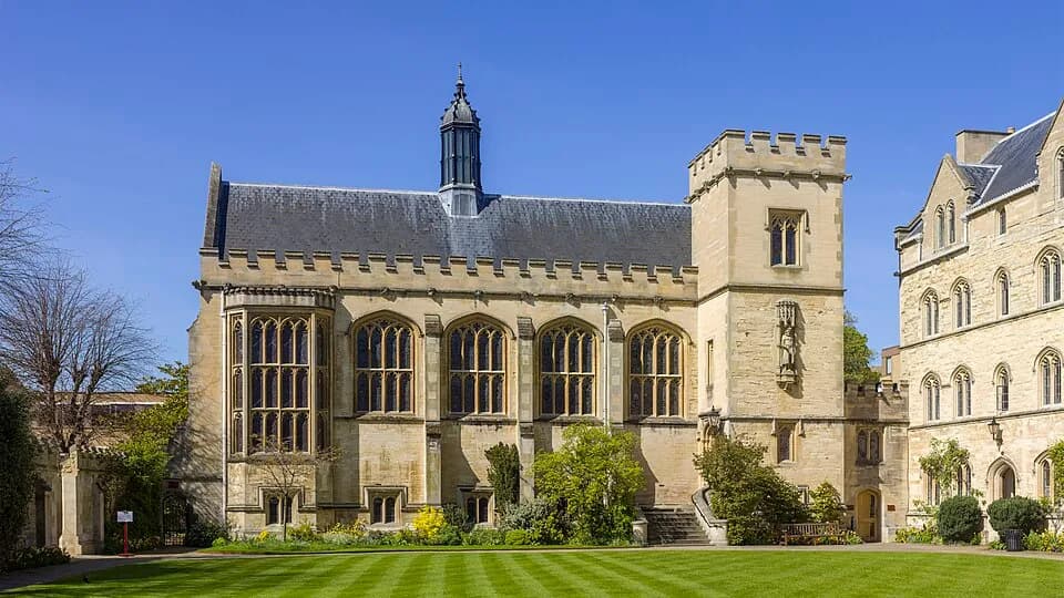 Pembroke College