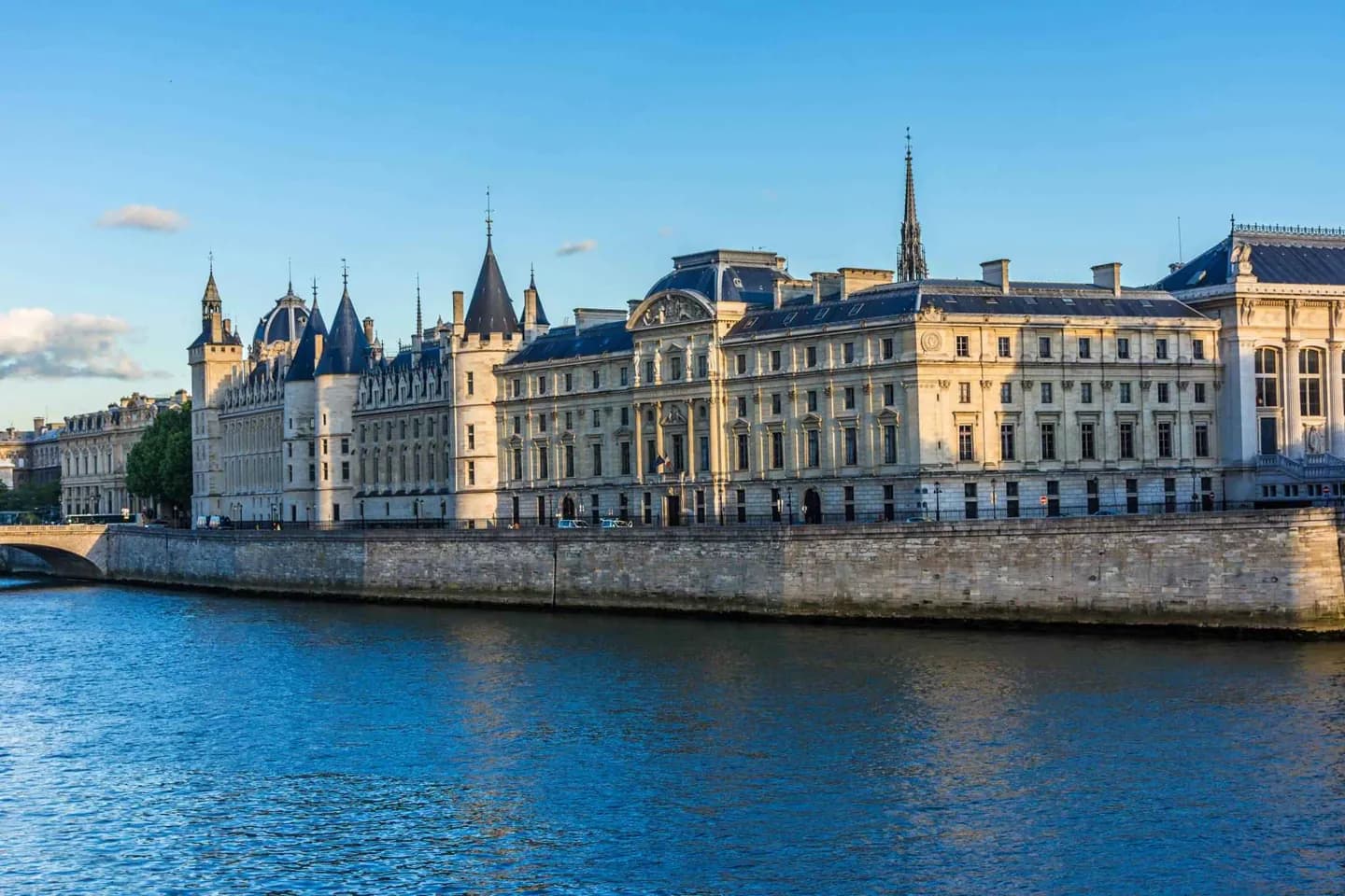 Palais de la Cité