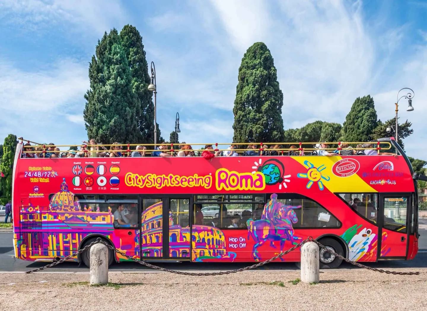 Sightseeing buses