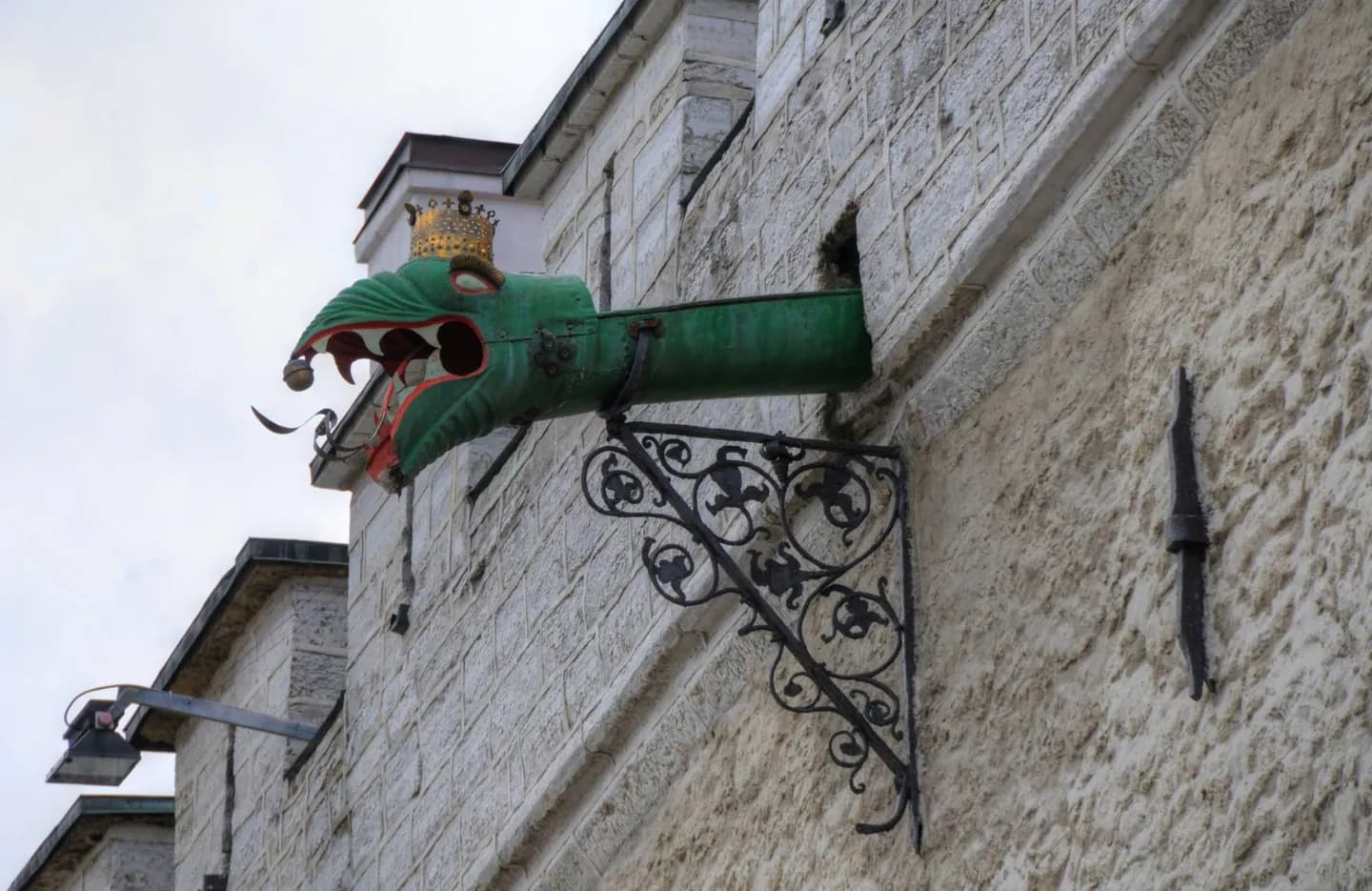 Wie das Rathaus von Tallinn gebaut wurde