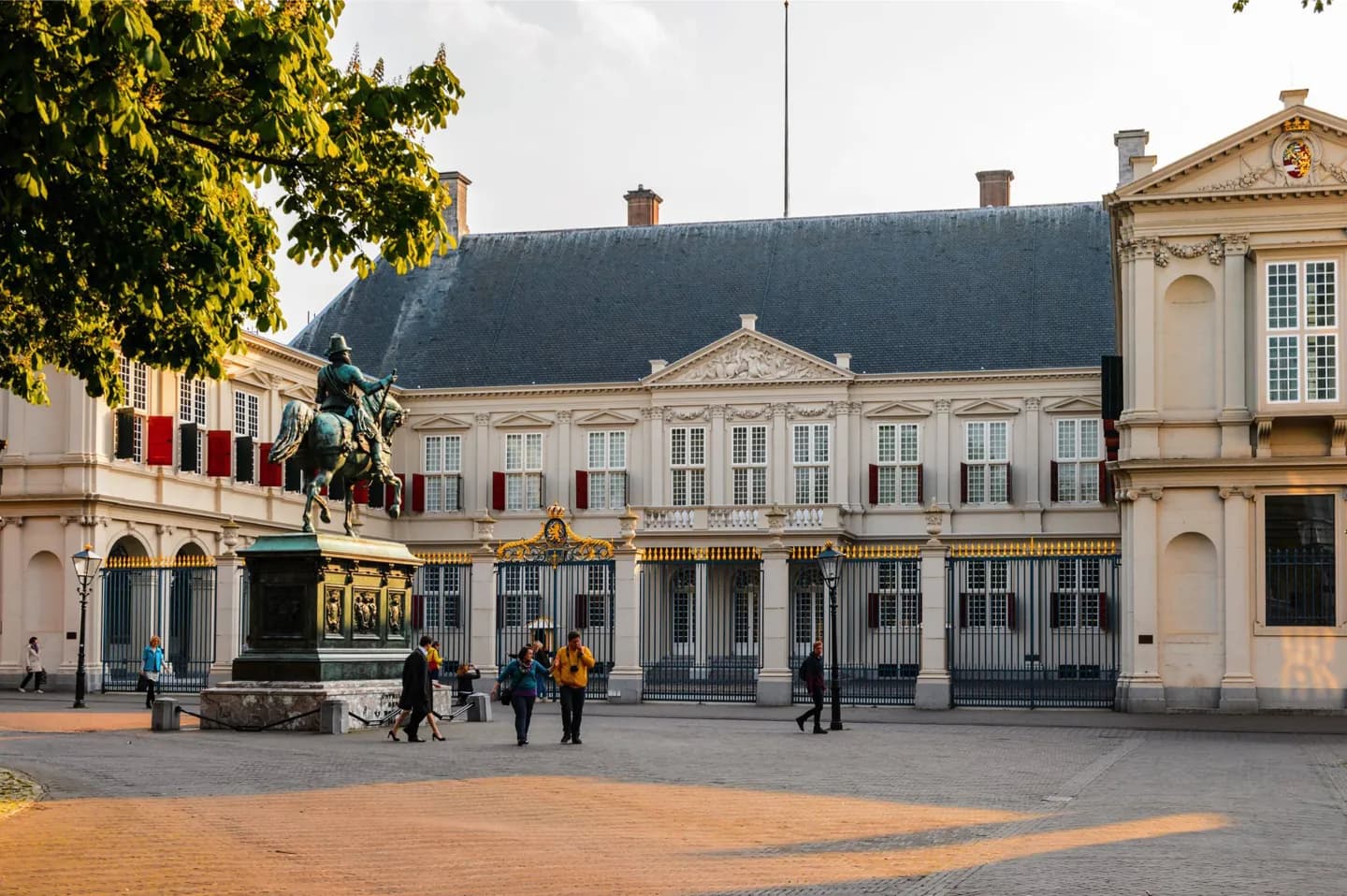 Noordeinde Palace