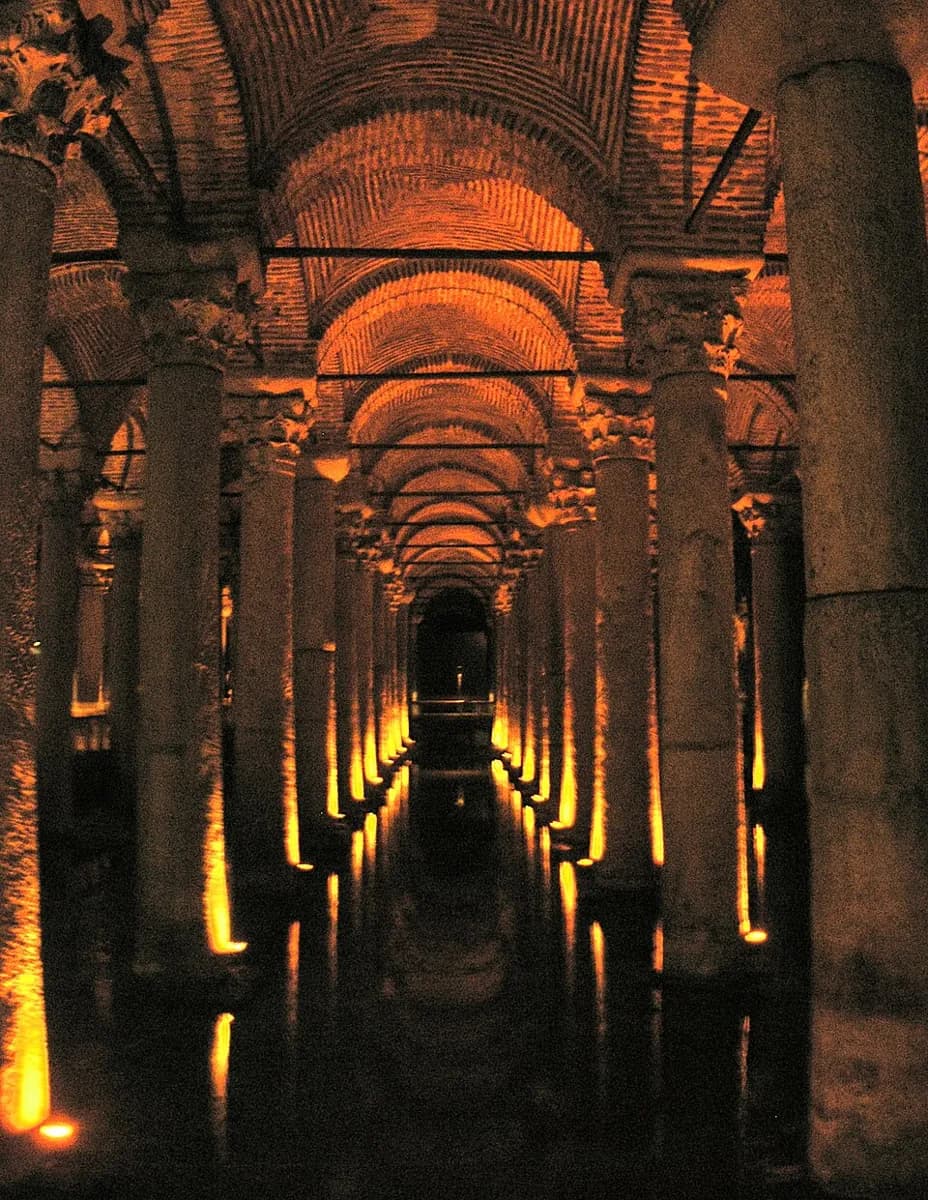 Basilica Cistern