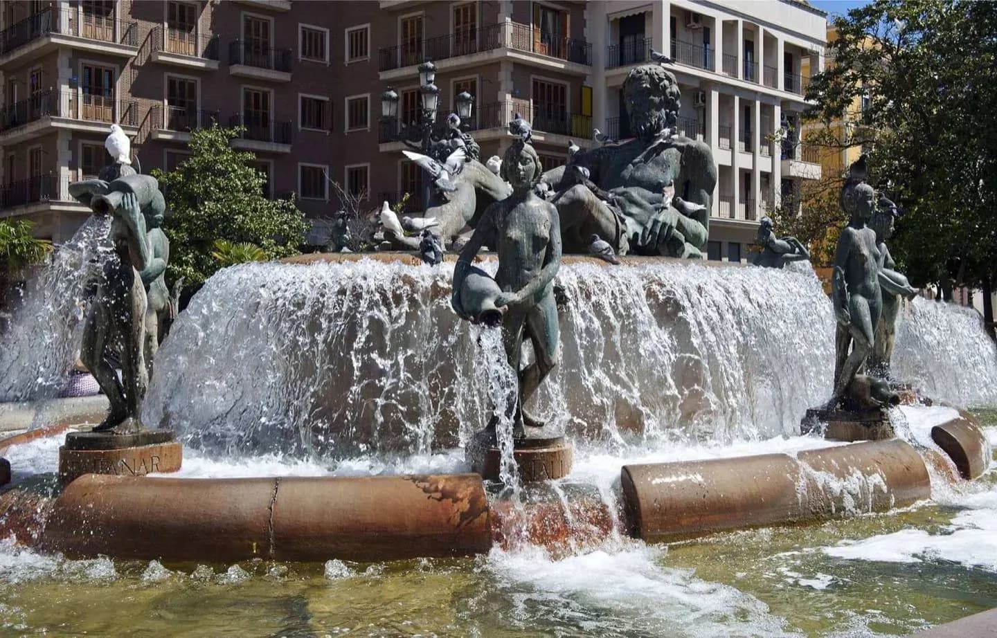 Plaza de la Virgen