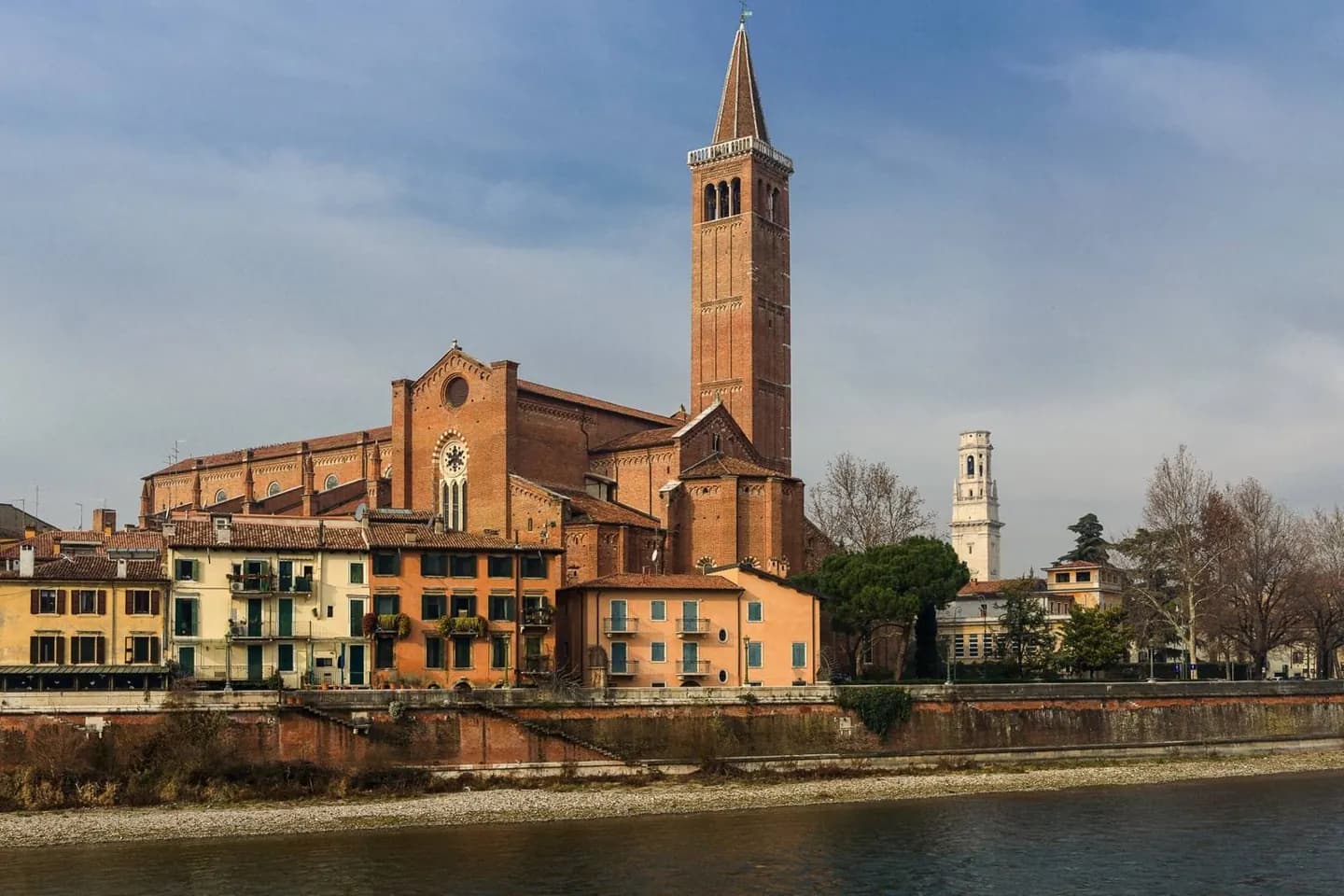Basilika di Sant'Anastasia