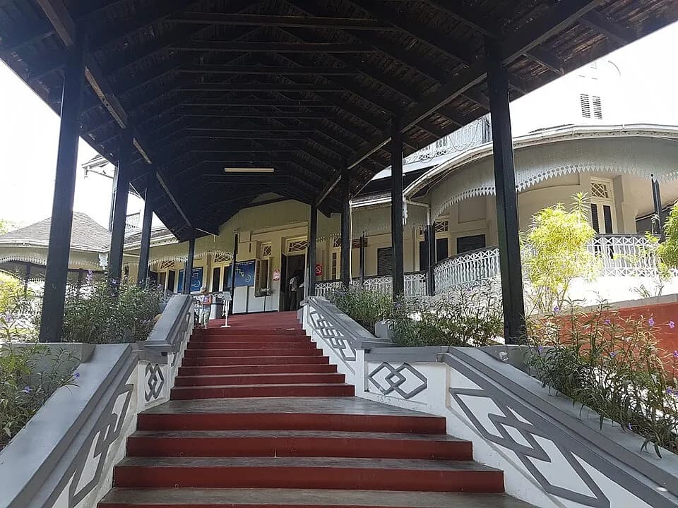Bogyoke Aung San Museum