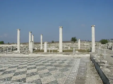 Археологический памятник Пелла