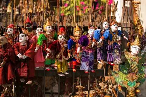 Mercados e Compras em Yangon