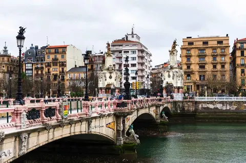María Cristina Bridge