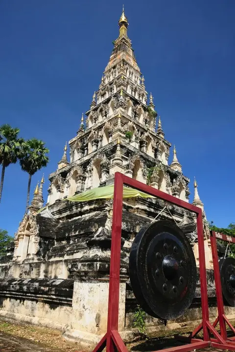 Wat Chedi Liam · 2