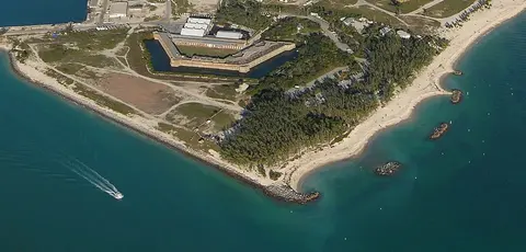 扎卡里·泰勒堡历史州立公园