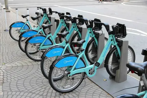 Cycling in San Francisco · 2