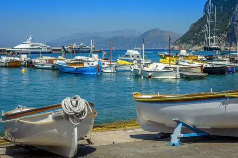 Moverse por la costa de Amalfi