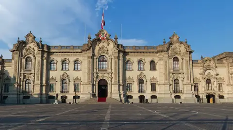 Regierungspalast · 2