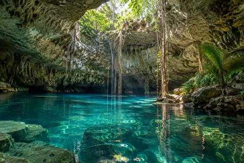 Cenote La Noria