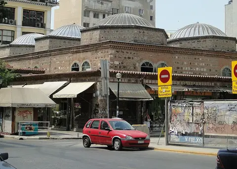 Bezesteni Market