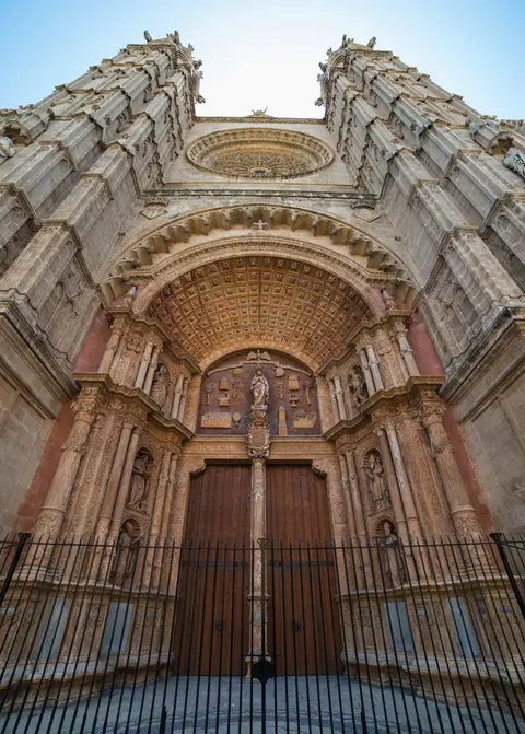 The Pisan Crusade Against the Balearics