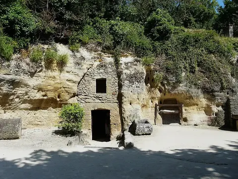 Village troglodytique de Rochemenier
