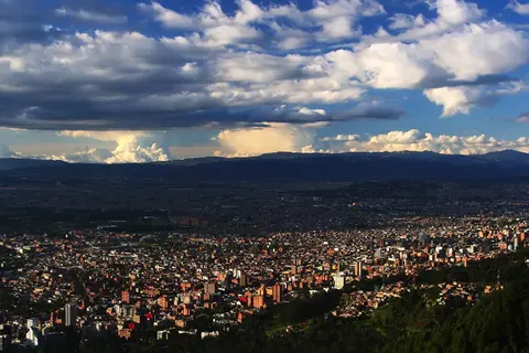 La Candelaria, Parques Ocidentais e Usaquén · 2